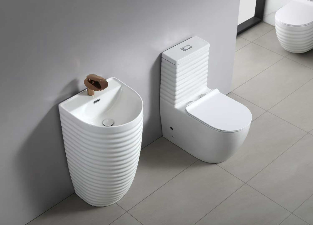Modern bathroom set 