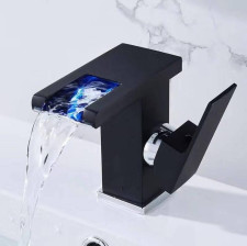 SHOWER AND TAPS