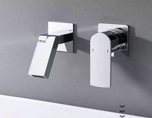 this wall-mounted bathroom basin mixer tap features a modern design with a separate faucet annd handle