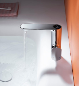 Noken bathroom tap featuring a modern design with a digital temperature display